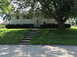 2001 12th Ave APT 3, Eldora, IA 50627