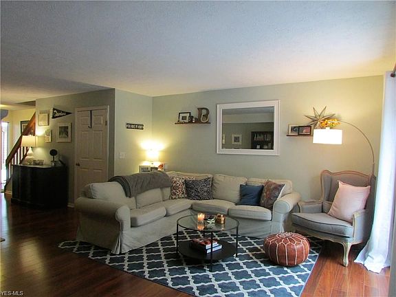4th image of 7486 Mill Race Ln