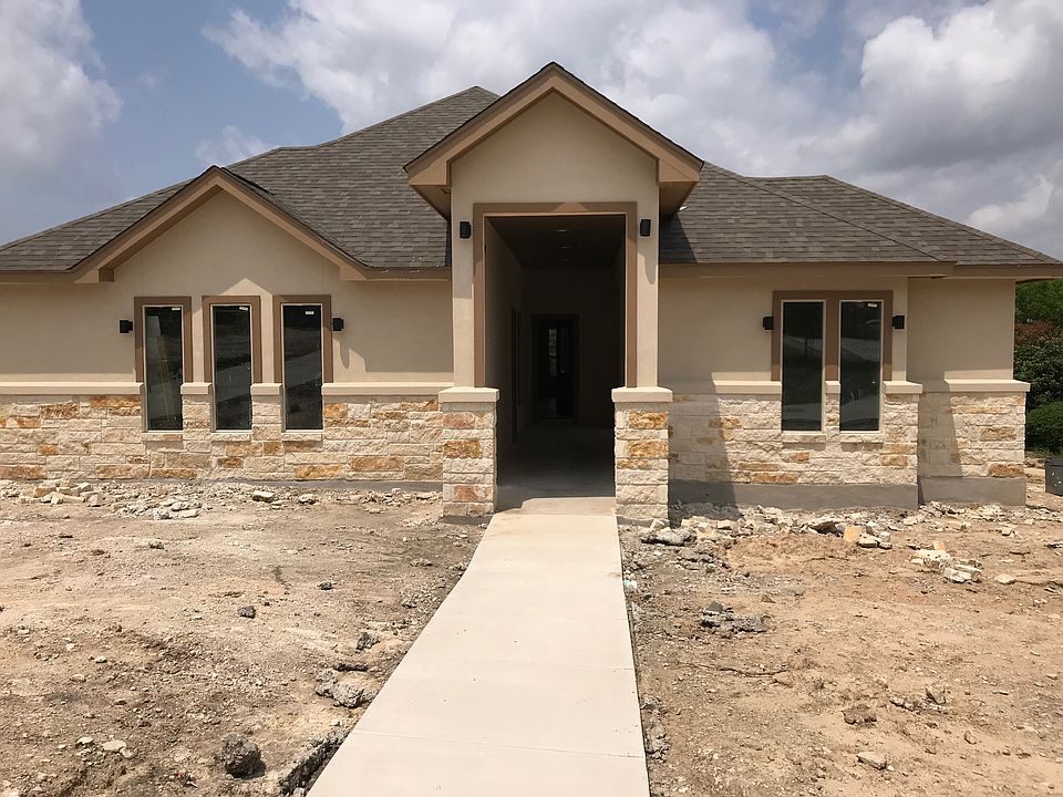 1st image of 3226 Comal Spgs
