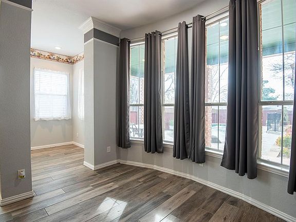 4th image of 8204 Euclid Ave