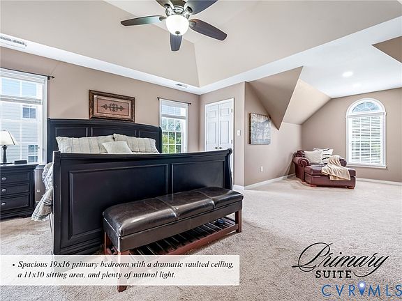 4th image of 826 Club Ridge Ct