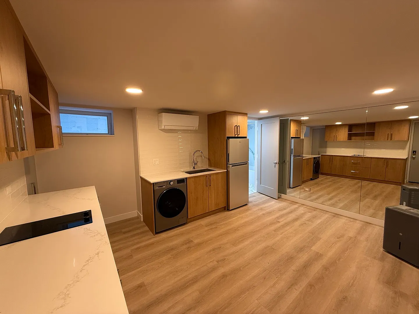Studio, 320 sqft, $1,200 — Photo 2
