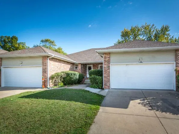 1718 S 10th Ave, Ozark, MO 65721