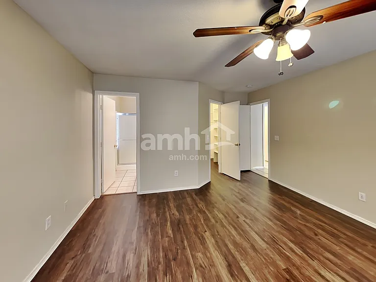 2256 E Hazeltine Way — Photo 11