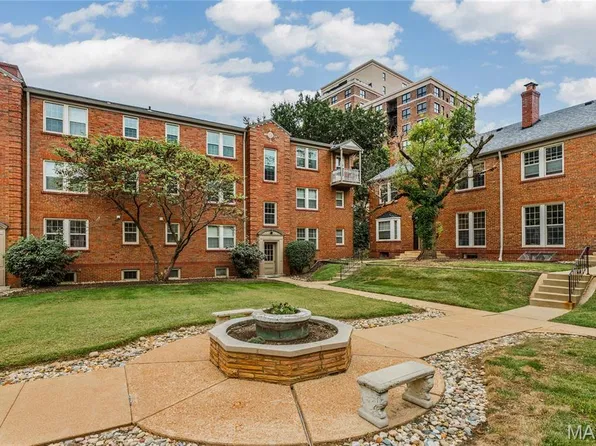 827 Westwood Dr APT 3E, Saint Louis, MO 63105