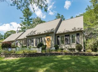 5 Tarkin Hill Ln, Bridgewater, MA 02324