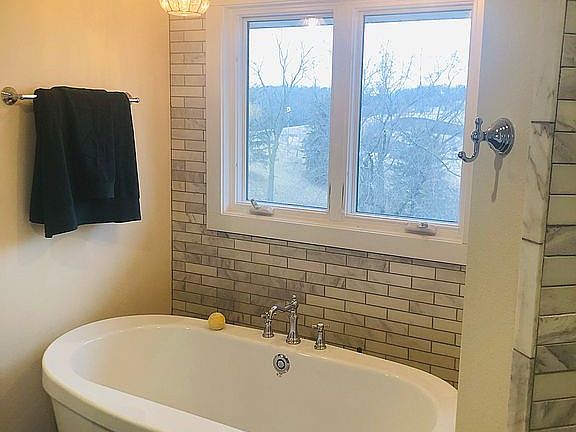 Master Bath Soaking tub