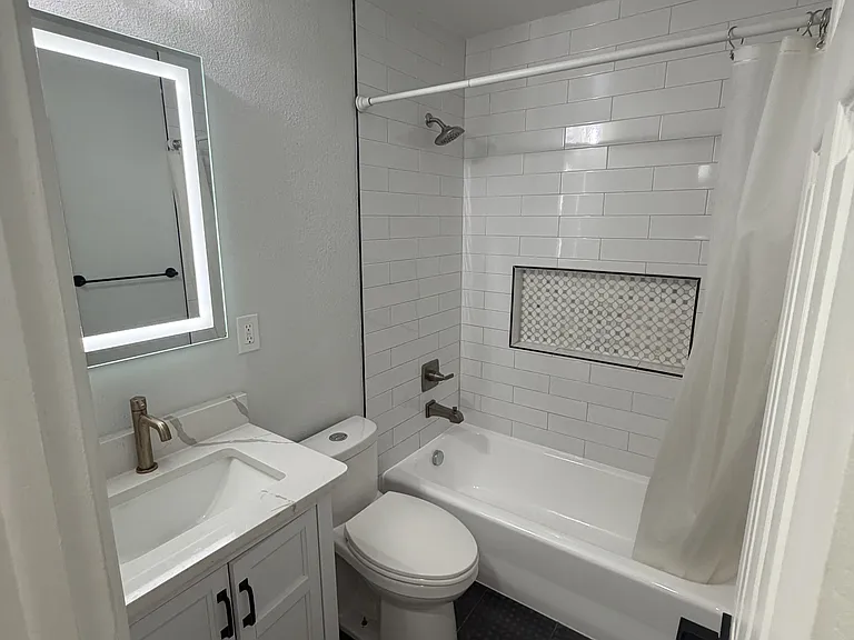1879 S Winona Ct — Photo 15