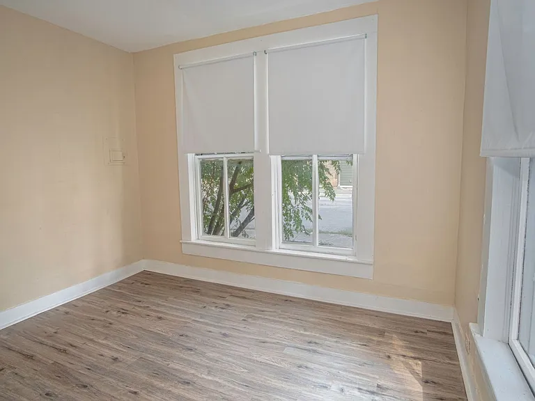 111 S Olive — Photo 7