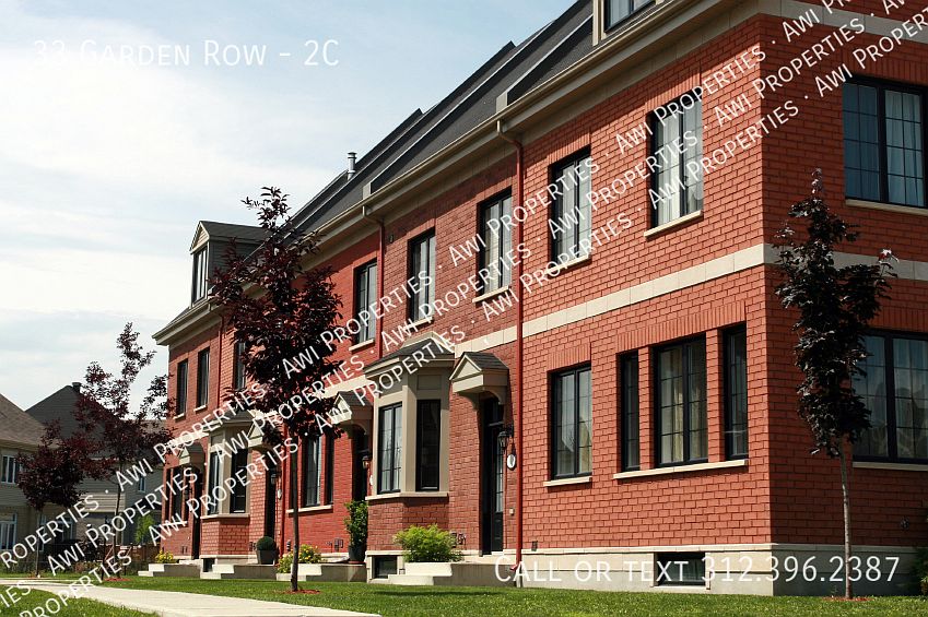 2nd image of 2C 33rd Row