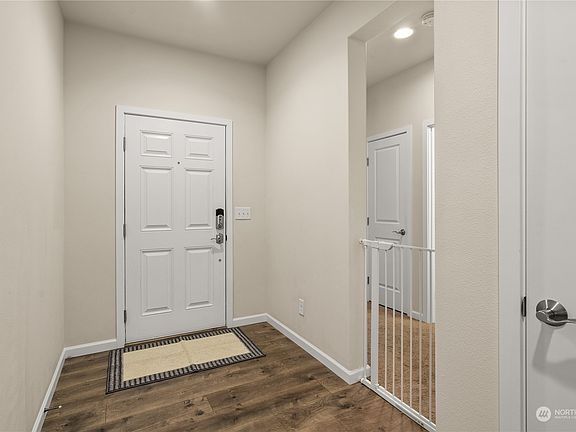 5th image of 7021 Alta Vista Drive SE