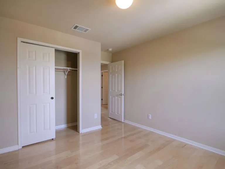 9624 Castle Pines Dr — Photo 14