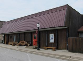 124 South Broadway, Salisbury, MO 65281