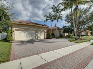 108 SW 128th Ave, Plantation, FL 33325