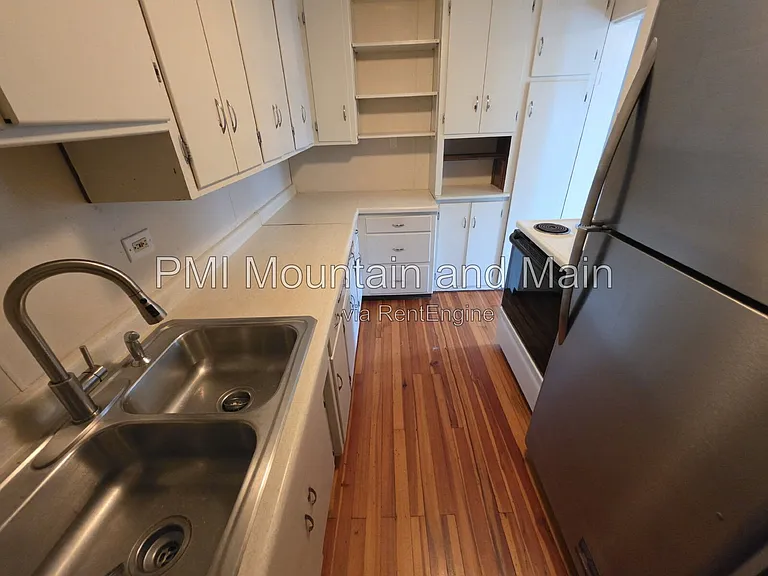 41 Westwood Pl #4 — Photo 19