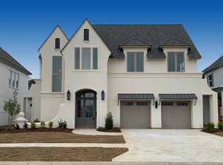 308 Amber Pond Ln, Lafayette, LA 70508