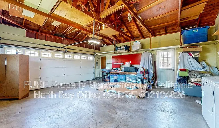 5617 Dupont Dr — Photo 34