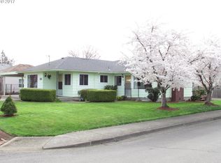 110 Kesling St, Harrisburg, OR 97446