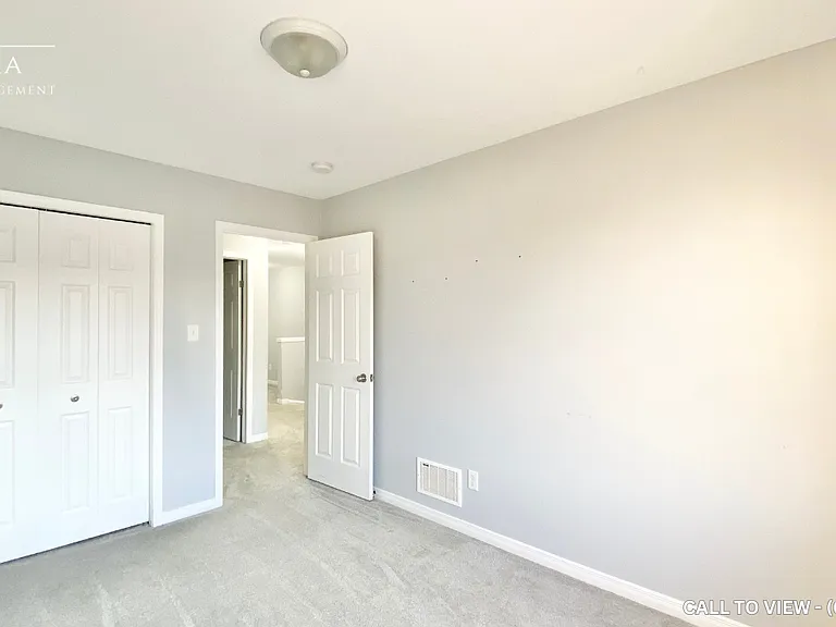 70 Rivertrail Ave #70 — Photo 11