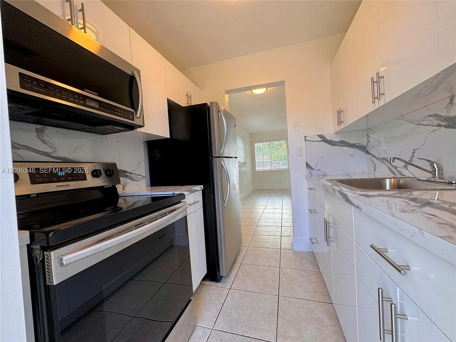 Alta Vista — Photo 3