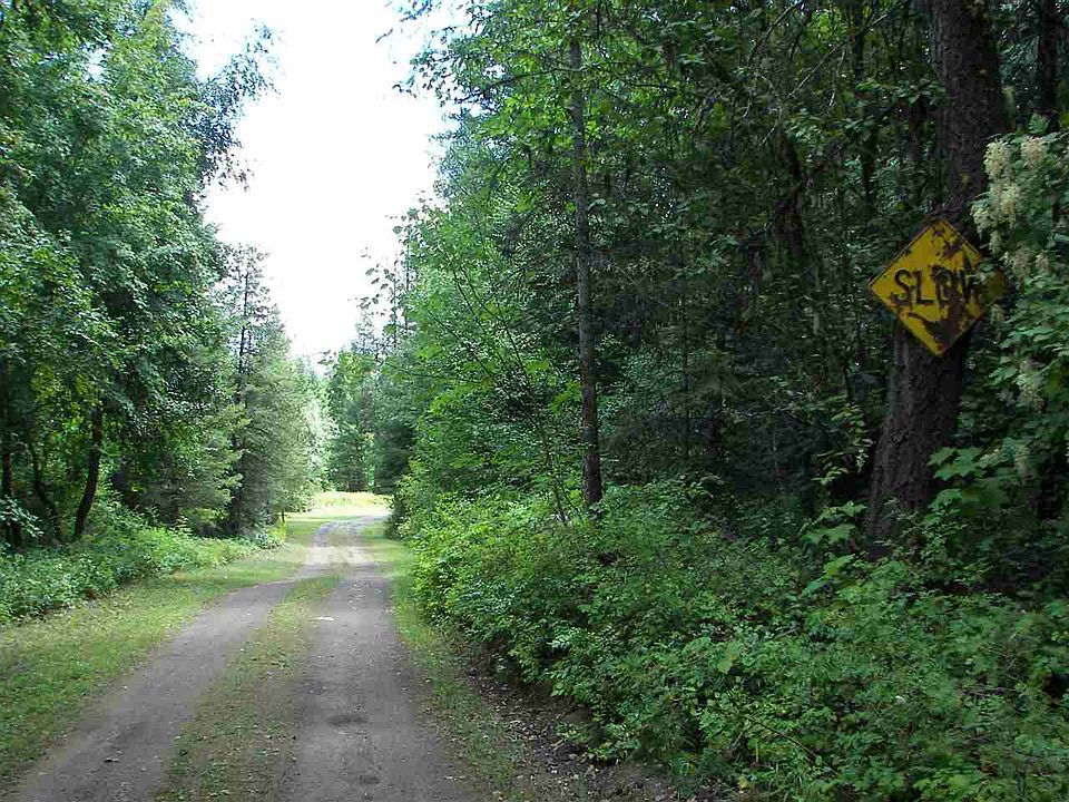 1st image of 1880 Blue Creek Rd