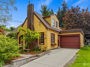 407 21st Ave SE, Olympia, WA 98501