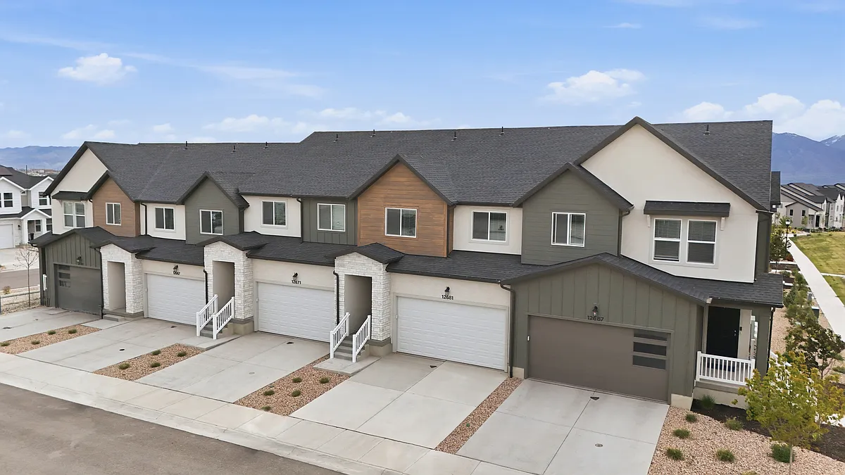 Building Photo - 12681 S Bishop Pass Cv