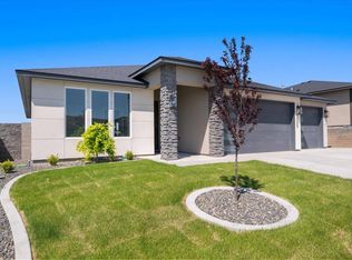 2355 Upriver, Richland, WA