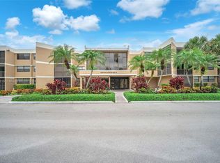 16400 Golf Club Rd APT 109, Weston, FL 33326