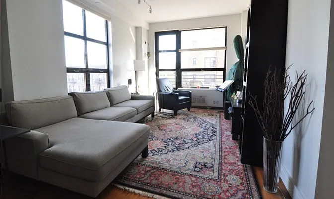 Rented by Bohemia Realty Group | media 17