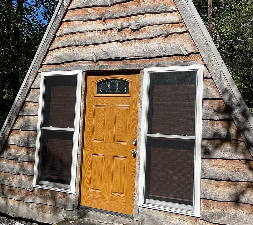 10th image of this home