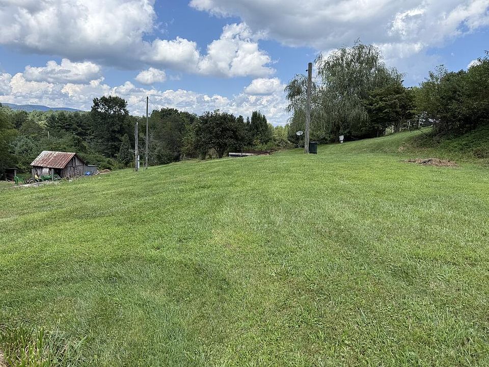 1st image of 2814 Lime Kiln Rd