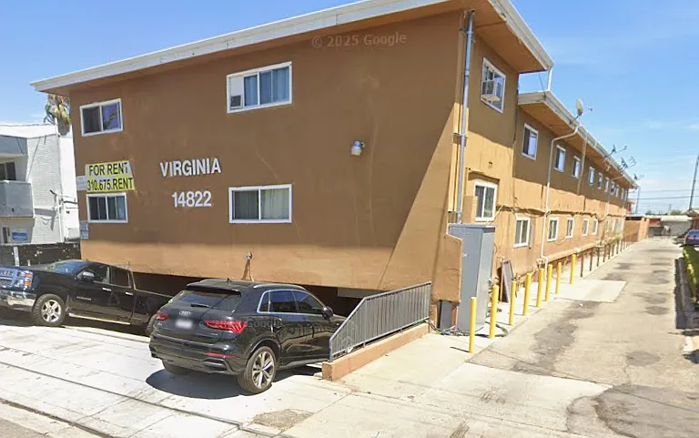 14822 Chadron Ave #4 — Photo 3