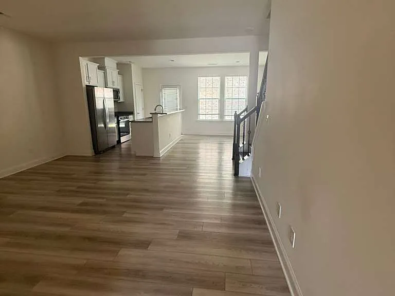 2100 Solana Woods Dr — Photo 10