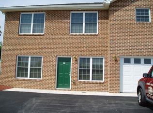 1233 Poplar Cir APT 102, Harrisonburg, VA 22802