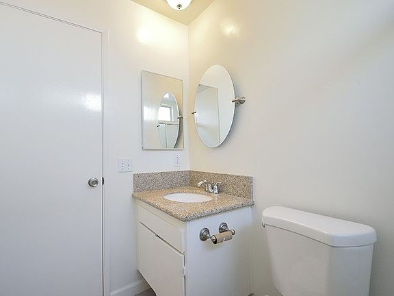 5th image of 682 4th St APT 11