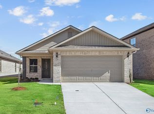 27961 Chalmers Cir, Harvest, AL 35749