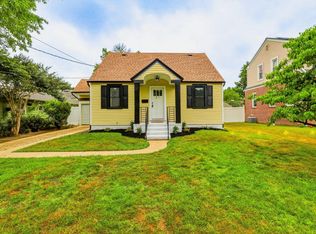 21 Cedar Ave, Westville, NJ 08093