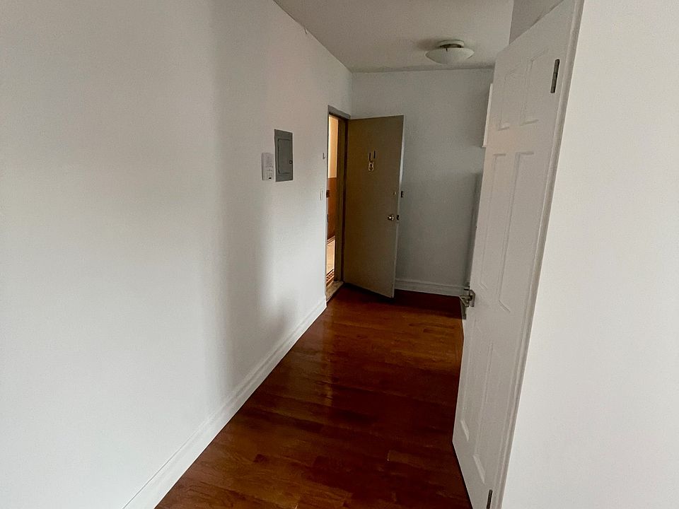 1st image of 56 Jewel St APT 11