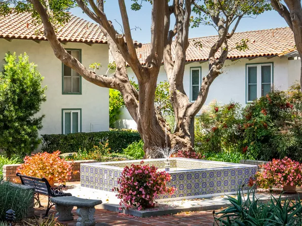 2648 State St APT 25, Santa Barbara, CA 93105