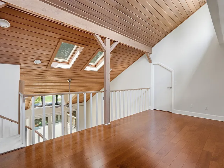 5 Fairlawn Ct — Photo 35