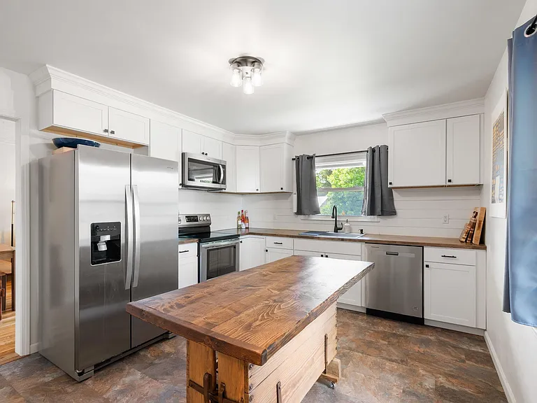 105 Hartmans Mill Rd #A — Photo 20