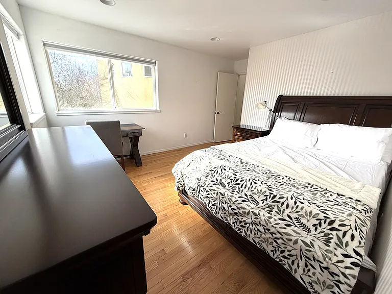 8509 NW Hazeltine St — Photo 15