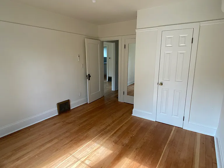 7107 N Montana Ave — Photo 9