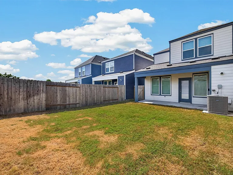 2937 Amherst Meadow Ln — Photo 34