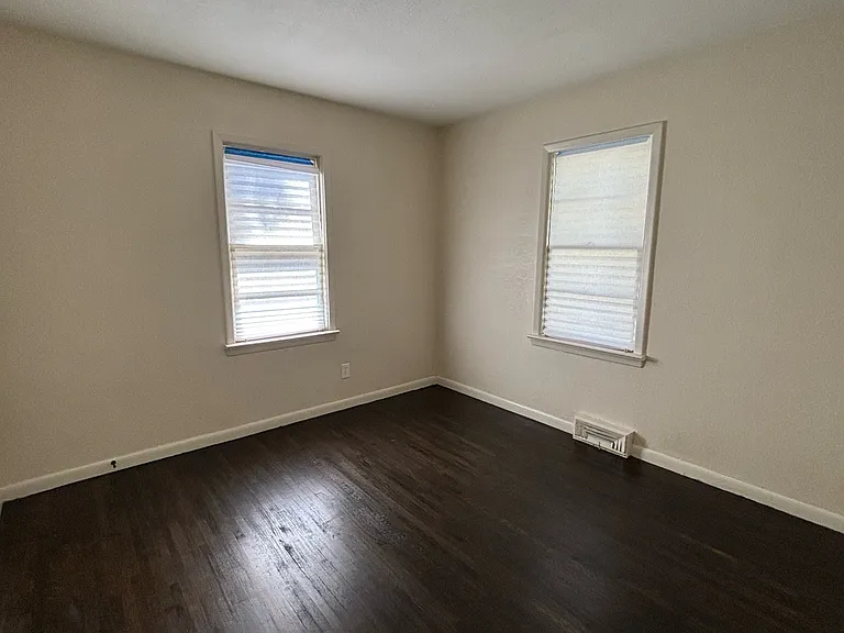 1531 E Crowley St #1531 — Photo 11