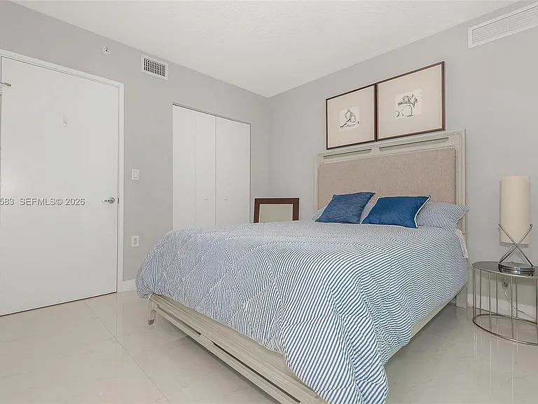 200 Sunny Isles Blvd #21204 — Photo 23
