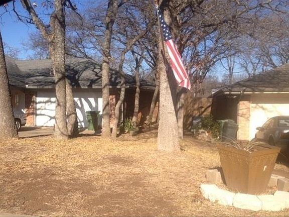 3rd image of 4714 Chapel Springs Ct