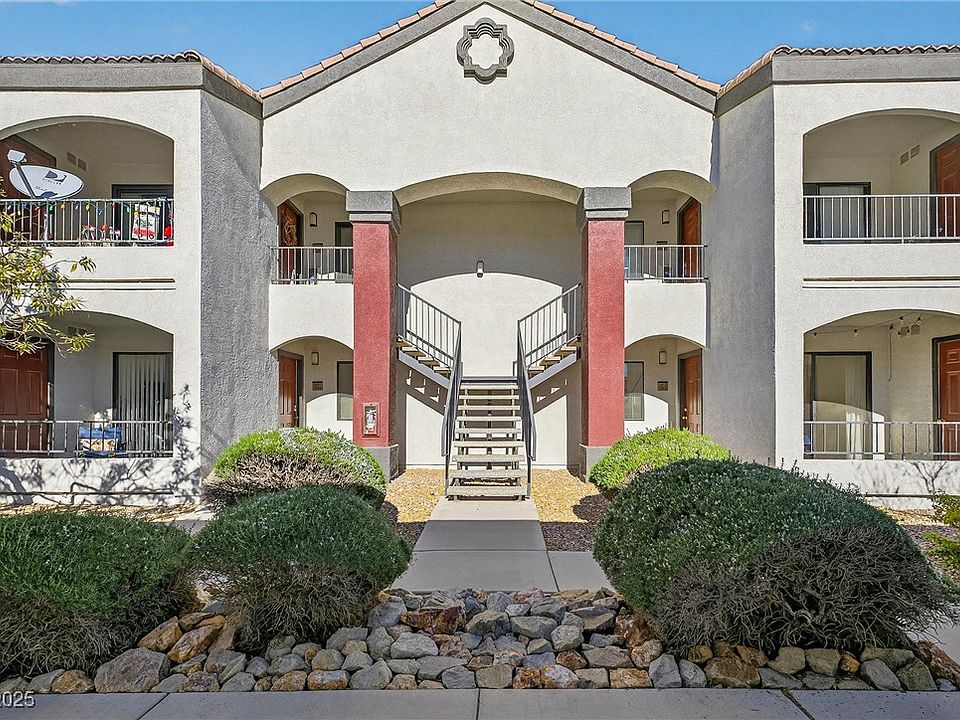 1st image of 950 Seven Hills Dr APT 1812