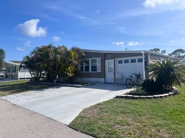 5721 Scarborough Ln, Sarasota, FL 34241